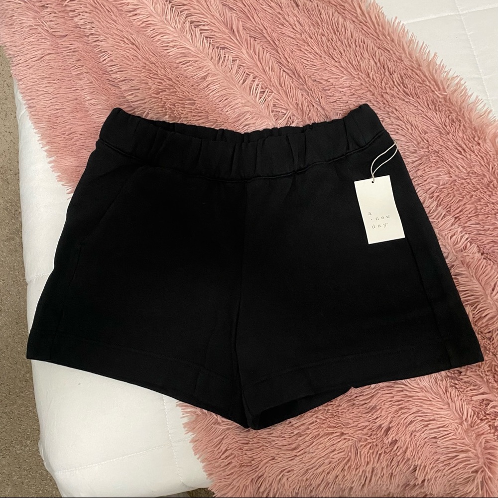 Sweatshorts